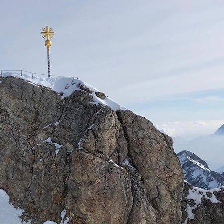 Ferienwohnung Anette Garmisch-Partenkirchen Dış mekan fotoğraf